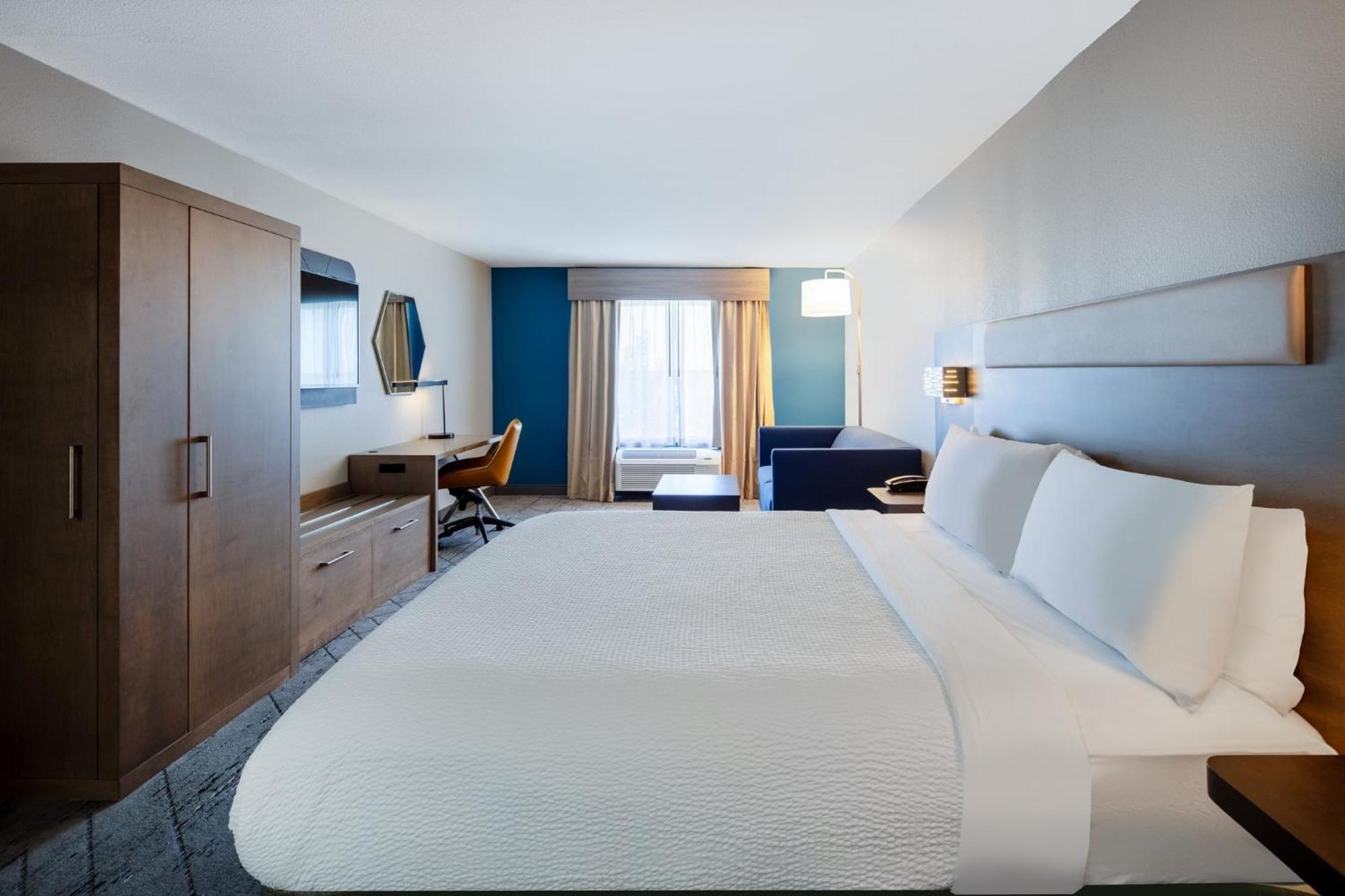Holiday Inn Express Turlock By Ihg Екстериор снимка