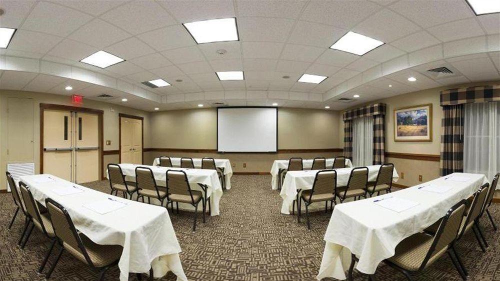 Holiday Inn Express Turlock By Ihg Екстериор снимка